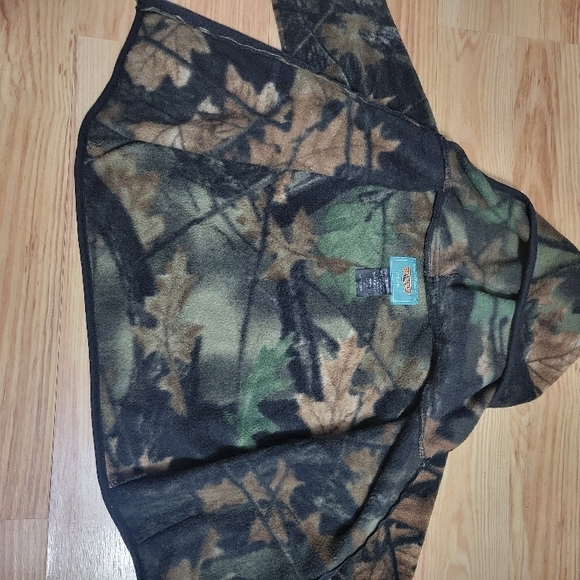 Camo Fleece Kids Jacket - Picture 3 of 5